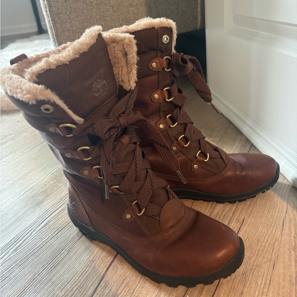 Timberland Size 9 Brown Winter Boots
